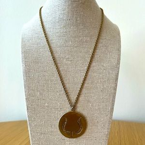 Zodiac Pendant Necklace. Taurus Gold.